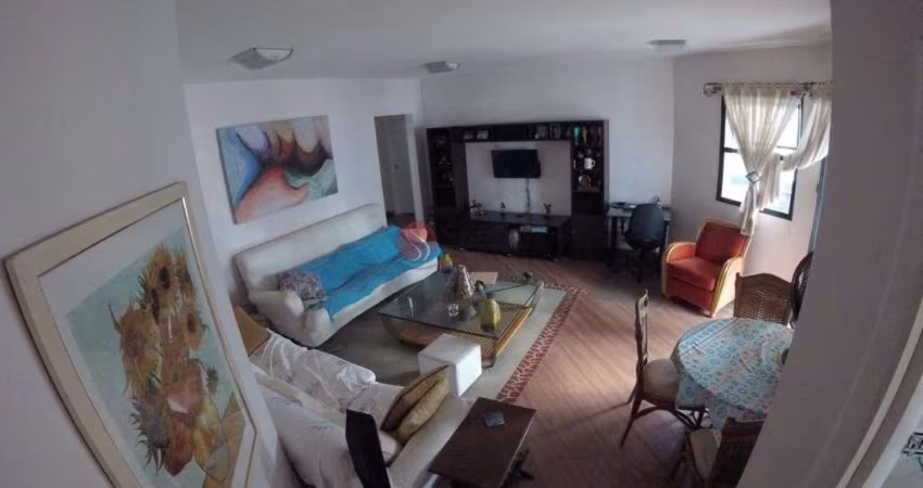 Belo apartamento no Anália Franco