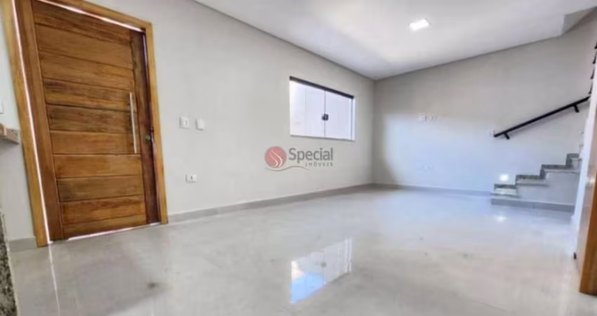 Sobrado novo a venda na Vila Carrão.