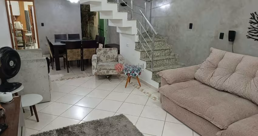 Sobrado na Vila Alpina de 4x 30, 3 dormitorios,1 suíte, 2 vagas.