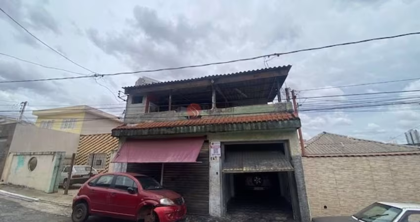 Terreno na Vila Formosa 8X25, a poucos metros da futura estação de metro.