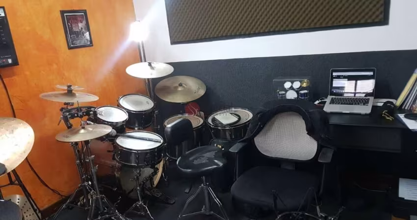 Sobrado residência/comercial com 3 casas no Tatuapé