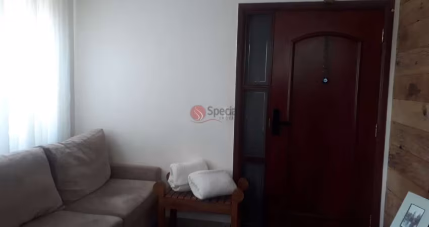 Apartamento na Anália Franco