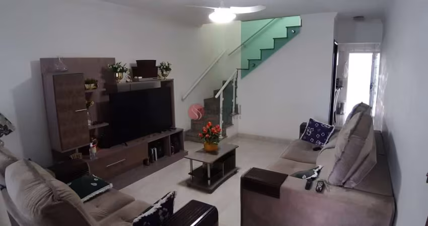 Sobrado Residencial na Vila Carrão com  130 metros área útil