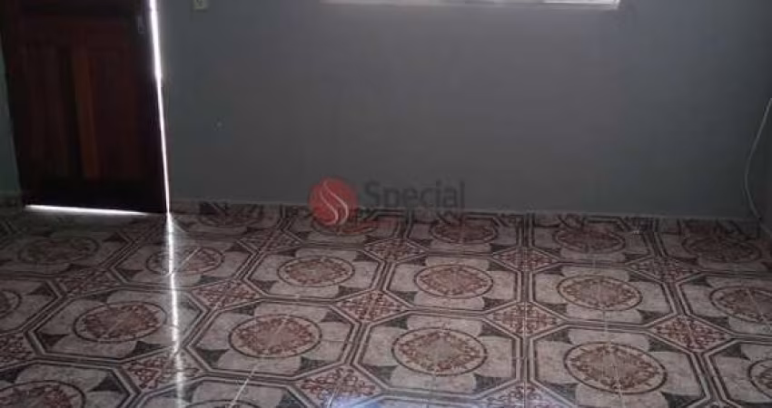 Casa à venda, Vila Formosa, com 2 moradias no mesmo terreno, quintal , 1 vaga, doc.ok;