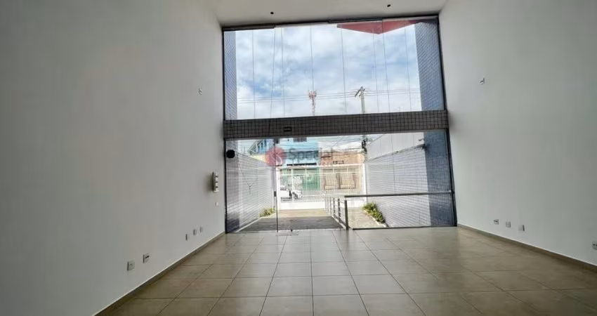 Prédio comercial no Belém.