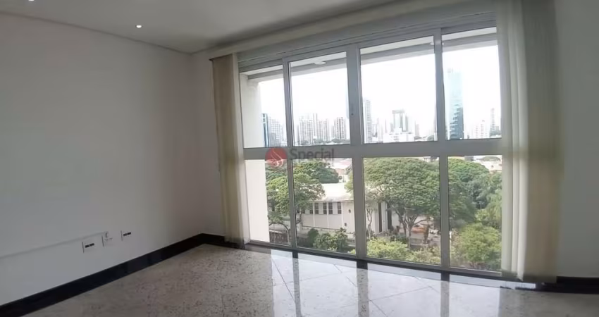 Sala comercial duplex 81m²  no Tatuapé em frente a Praça Silvio Romero.