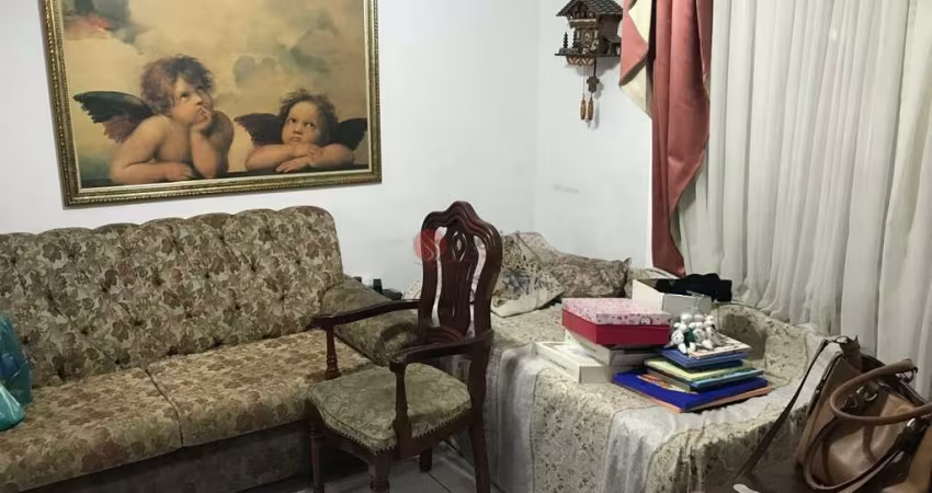Sobrado à venda no Tatuapé com 11 metros.