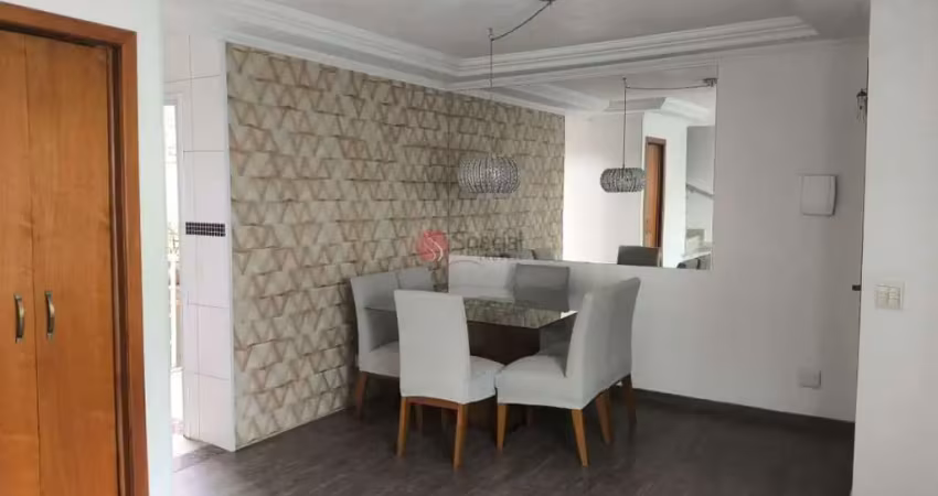 Casa em condomínio  com  156 metros, 3 quartos e 2 banheiros à venda.