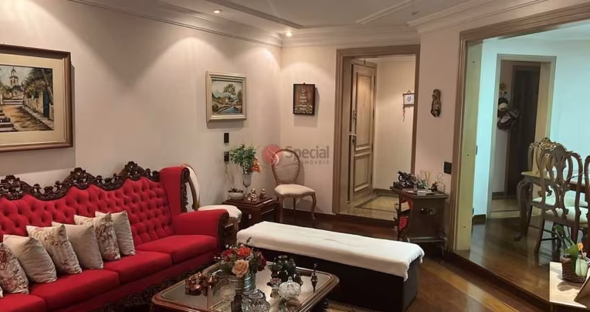 Apartamento à venda com 167 metros no Anália Franco.