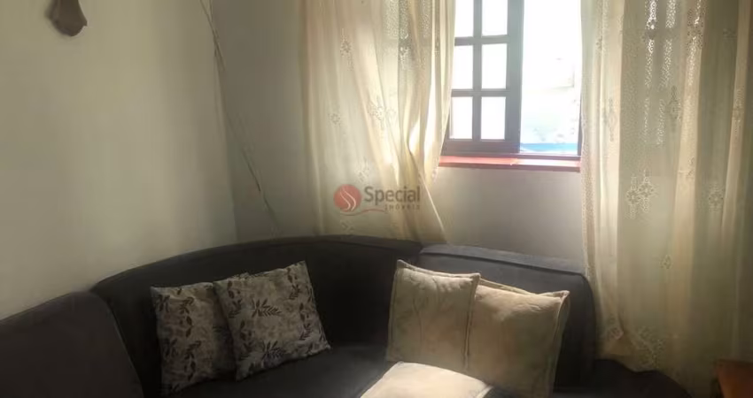 Casa térrea no Tatuapé,com sobrado nos fundos!!!