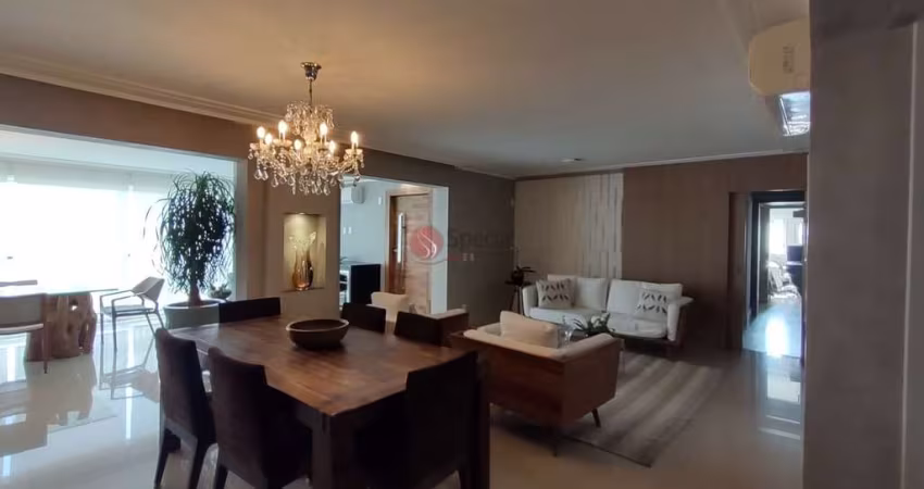Apartamento à venda de 202 metros no Anália Franco decorado e mobiliado.