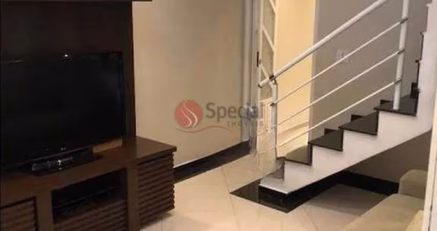 Sobrado à venda na Vila Constança na travessa da Avenida  São Miguel.