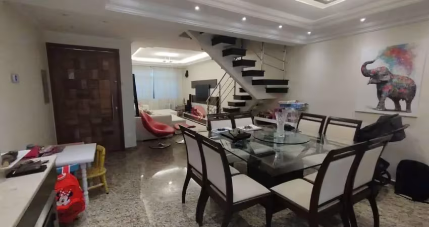 Sobrado à venda na Vila Formosa.
