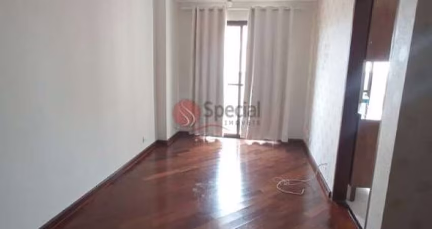 Apartamento na Vila Carrrão.