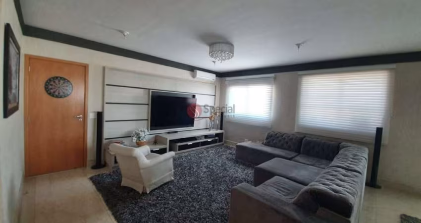Apartamento alto padrão no Analia Franco