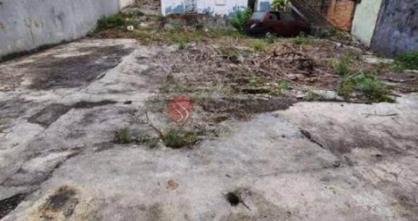Terreno à venda, 1176 m² na Penha