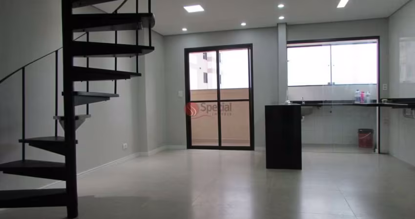 Cobertura no Jardim Têxtil com 3 dormitórios à venda 126 m².