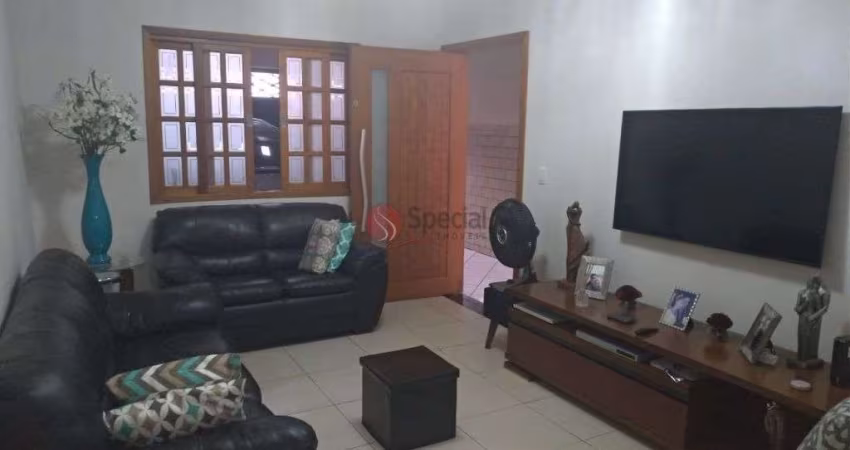 Lindo sobrado próximo ao Shopping Penha 3 quartos, 1 suíte e 2 vagas