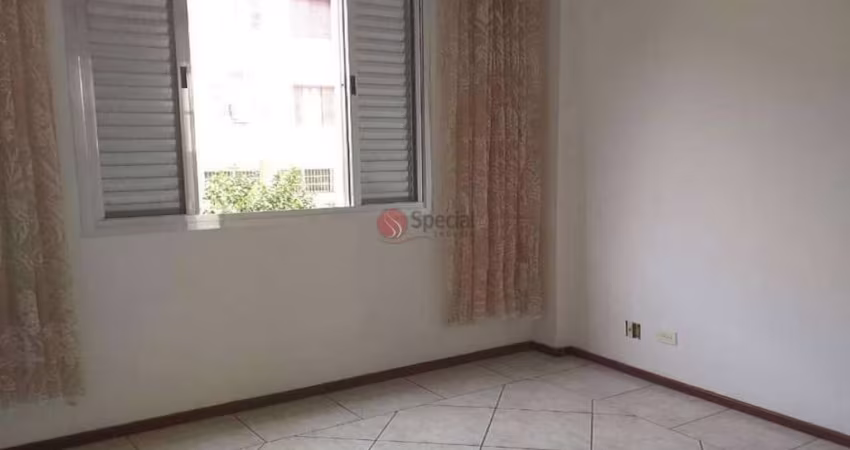 Apartamento na Mooca de 76 m² com 2 dormitórios e 1 vaga.