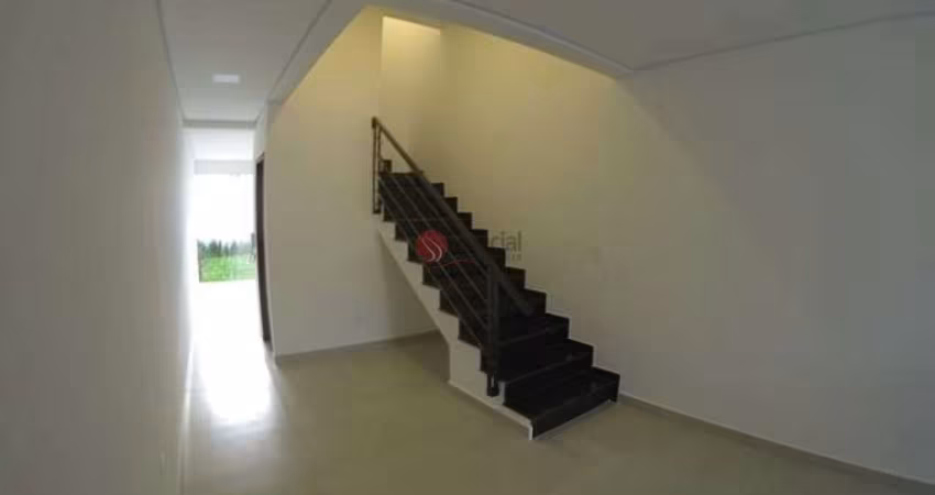 Sobrado na Penha  com 3 suítes  e 4 vagas à venda, 110 m².