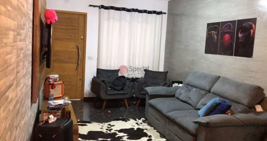 Sobrado  à venda na  Vila Carrão.