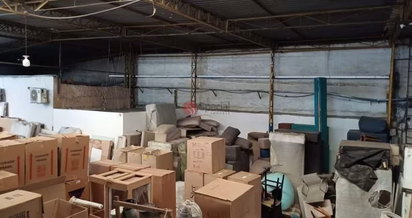Salão comercial para compra na Penha.