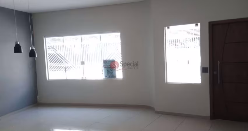 Sobrado no Jardim Têxtil com 214m², 3 quartos, sendo 1 suíte