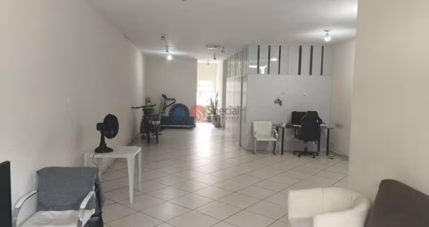 Prédio comercial 200 metros no Tatuapé com 2 pavimentos,4 vagas de garagem,  próximo ao metrô.