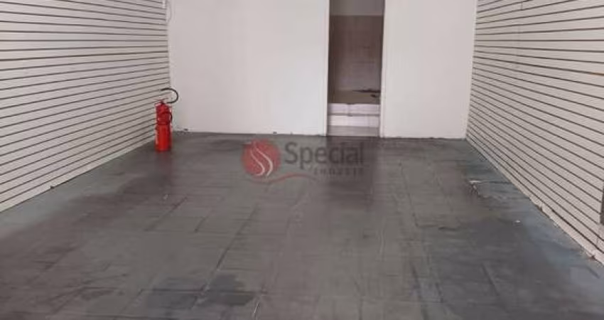 Salão comercial com 100 metros para locação na  Vila Invernada.