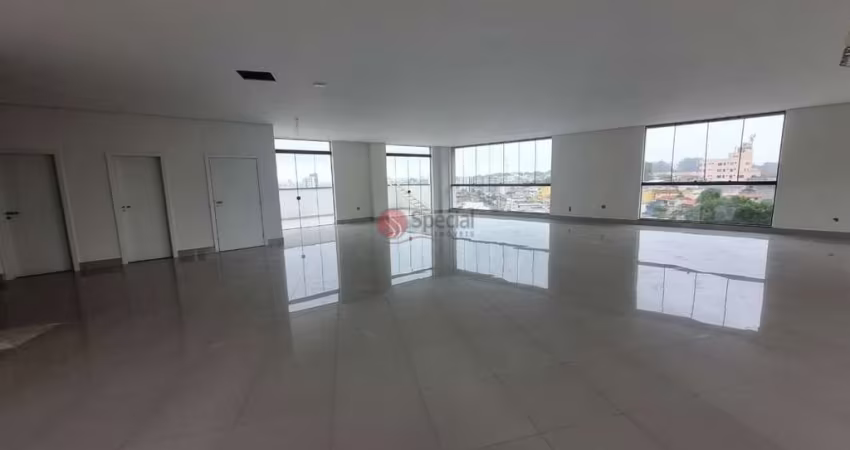 Prédio comercial na Vila Formosa.