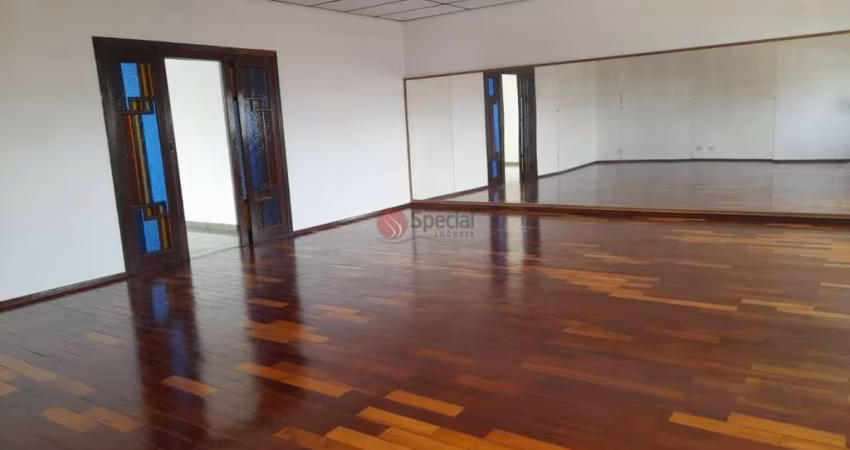 Salão comercial 150ms para locação na Vila Carrão.