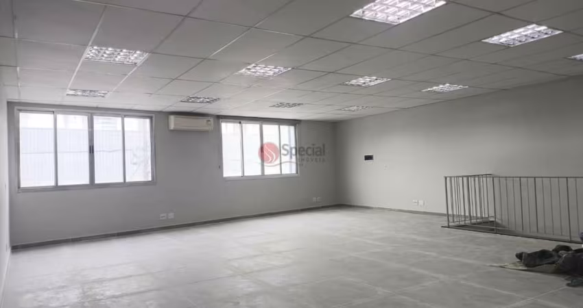 Sobreloja para alugar 180 metros livre no Tatuapé.