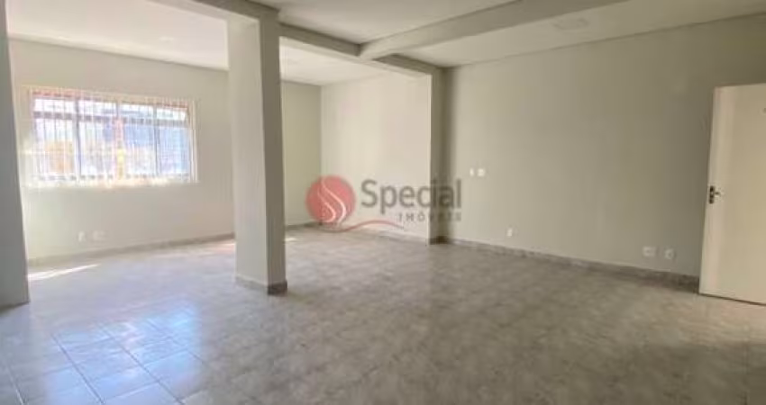 Sala comercial na Vila Maria, com copa, 1 banheiro, próximo a  Igreja Candelária.