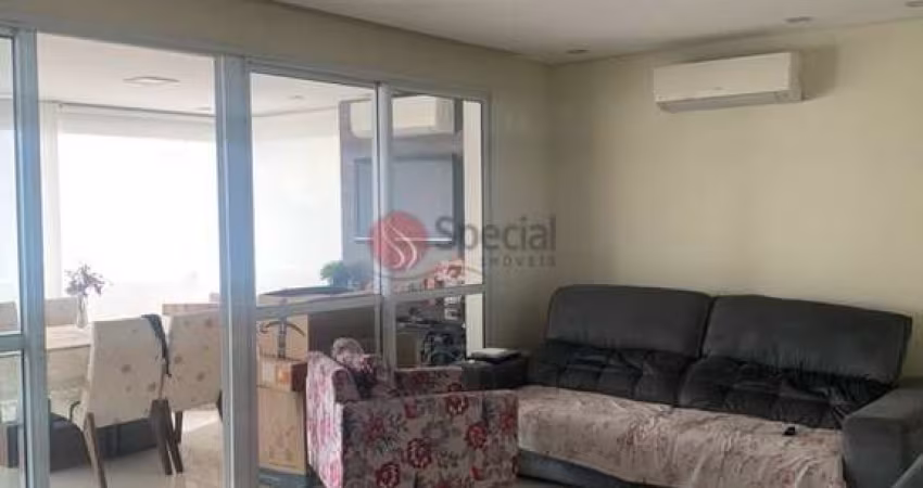 Apartamento no Tatuapé, 89 metros, 2 dormitorios, 2 vagas, depósito, próximo a Padaria Marengo.