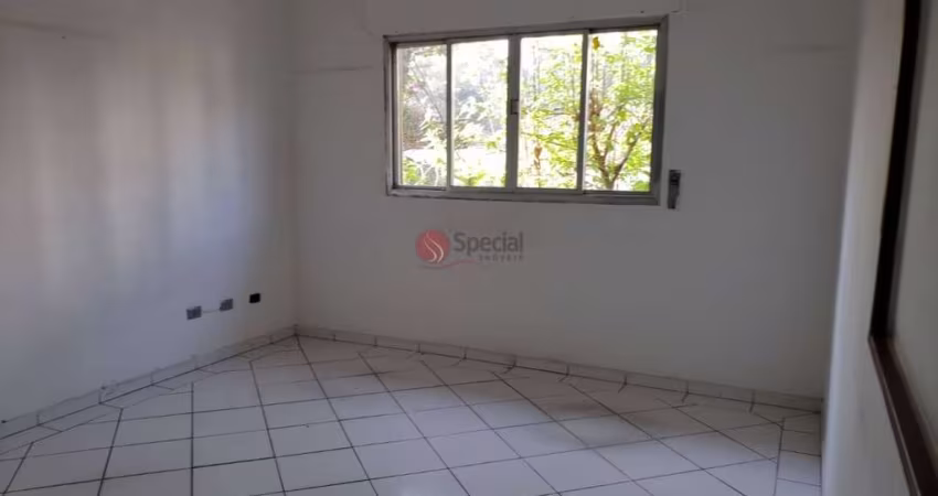 Sobrado comercial e 4 banheiros na Água Branca