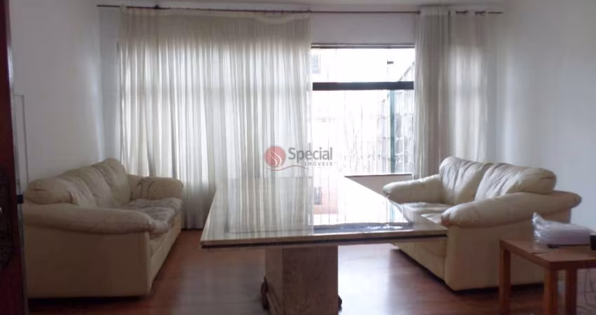 Sobrado comercial na Vila Carrão.