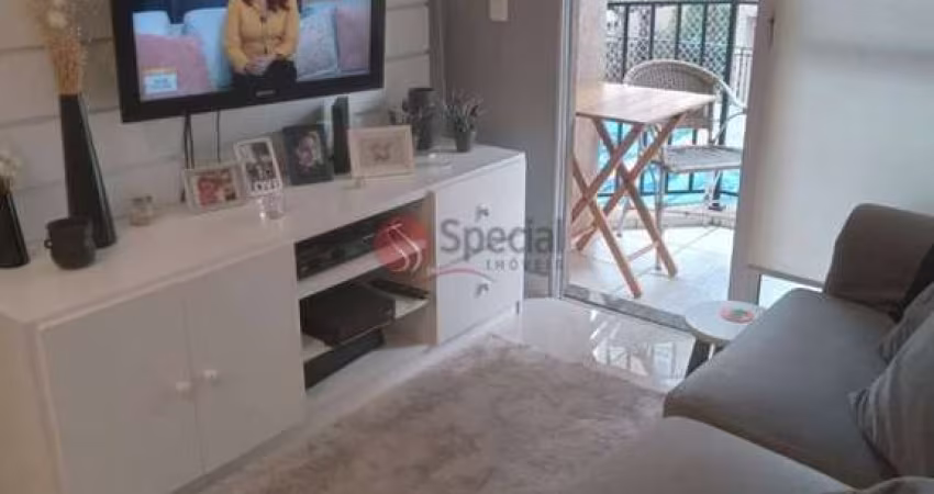 Apartamento à venda na Mooca, 63 m² com 3 quartos, sendo 1 suíte, sala com sacada , 1 vaga.
