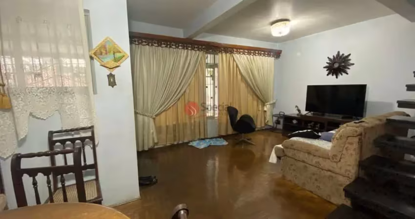 Sobrado na vila formosa com 3 quartos e  edícula com 2 quartos e 2 vagas de garagem.