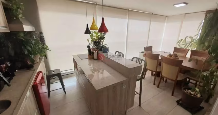 Vende-se apartamento ,magnífico  com 3 dormitórios  com duas vagas na vila prudente