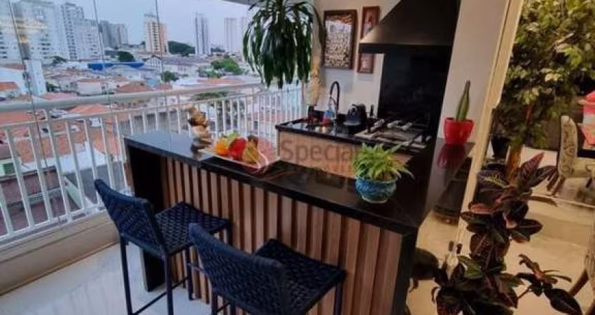 Apartamento no Parque São Jorge.