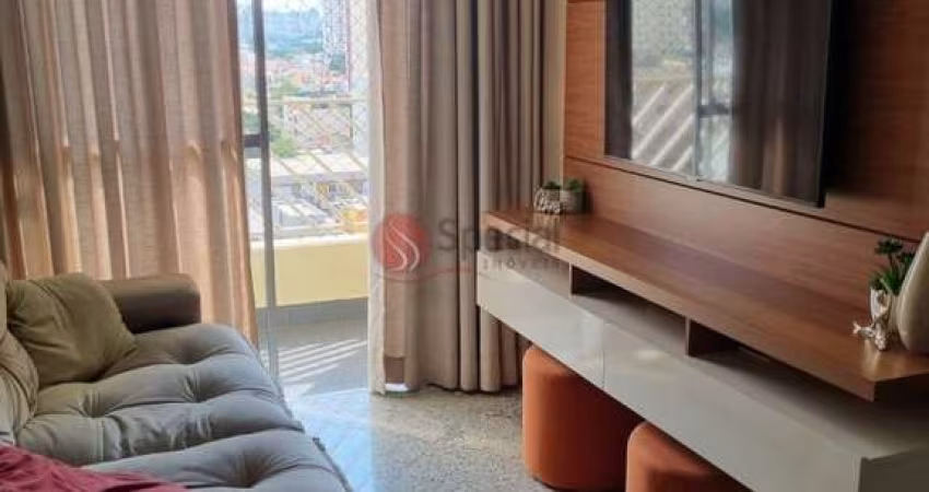 Apartamento à venda de 74m² com 3 quartos, 1 suíte, 2 vagas na Vila Carrão.