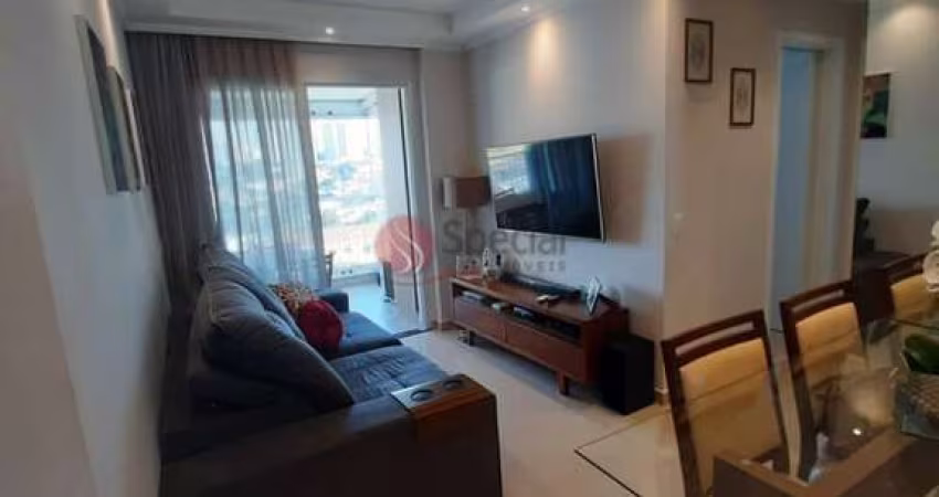 Apartamento no Anália Franco com 2 quartos.
