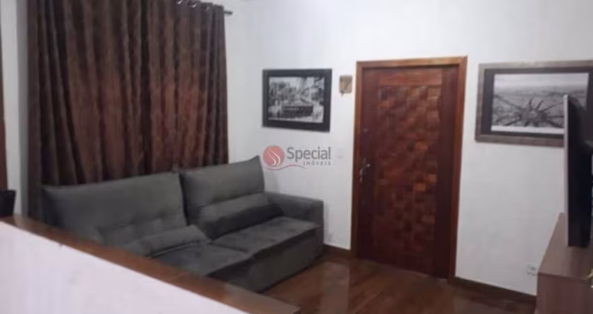 Sobrado à venda na Penha.