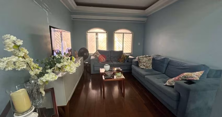 Sobrado à venda no Tatuape,320m, 8,00x40,00m ,3 dormitorios,suite,5 vagas , proximo ao Metro Carrao.