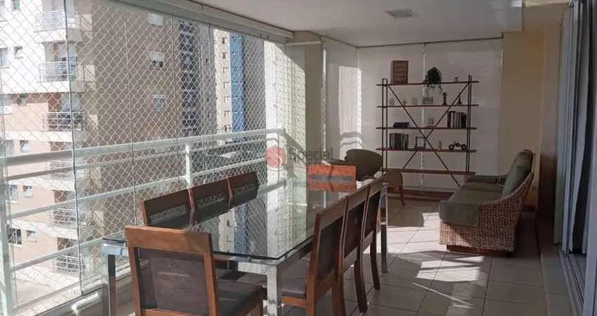Apartamento no tatuapé, 4 suítes, 4 vagas de garagem, varanda gourmet.