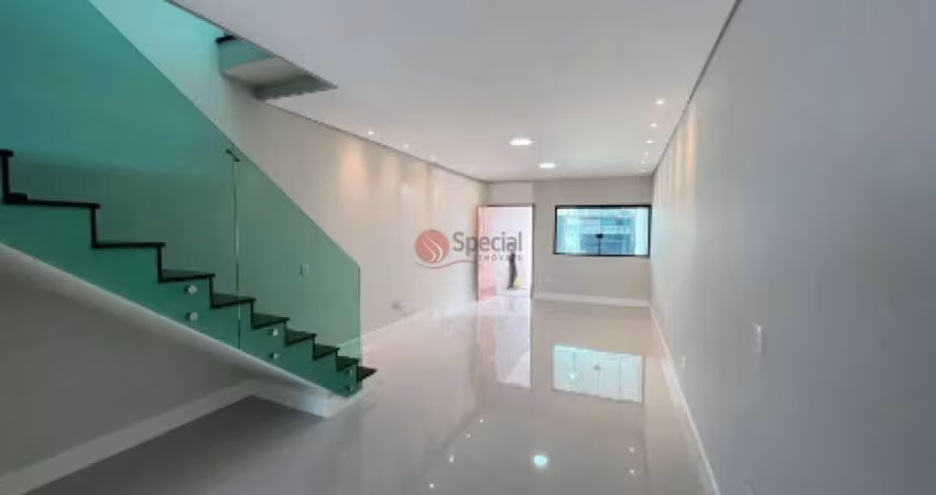 Sobrado com 3 quartos a venda na Vila Carrão, 147 metros.