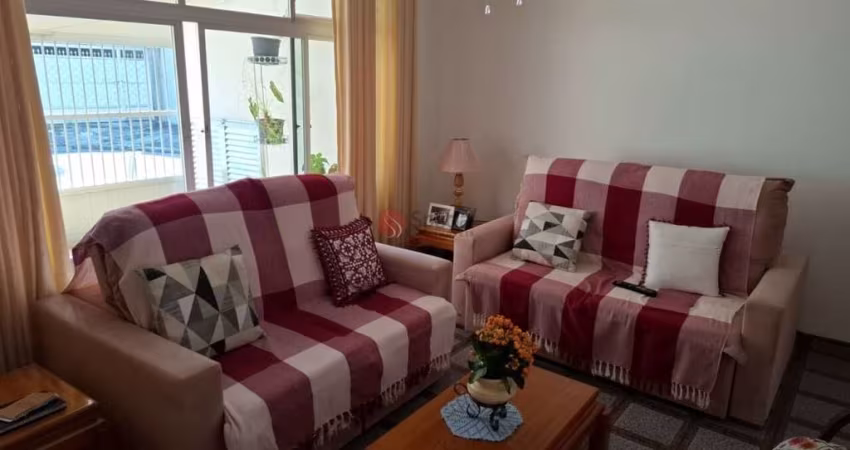 Casa térrea com 2 quartos e 2 vagas 93 metros no Tatuapé.