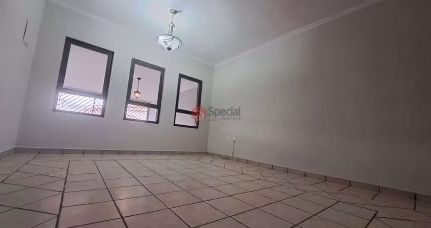 Sobrado com 3 quartos à venda ou locação na Vila Formosa, 185 metros.