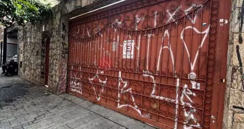 Terreno no tatuape, 392 metros, sendo 9,80 x 40,00, próximo a rua cantagalo e rua nova jeruzalem