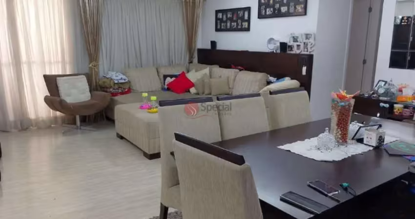 Apartamento à venda no tatuapé,  2 vagas de garagem.